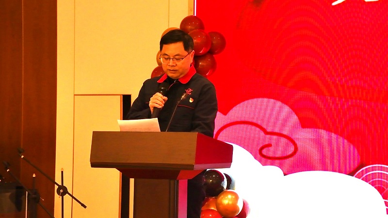 买球站举行2024迎春团拜会
